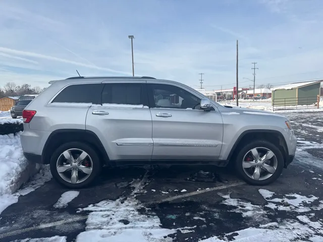 2012 Jeep Grand Cherokee Limited's photo