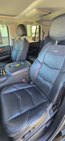 2020 Cadillac Escalade Premium Luxury - Photo 19