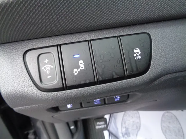 2018 Hyundai IONIQ Limited - Photo 39