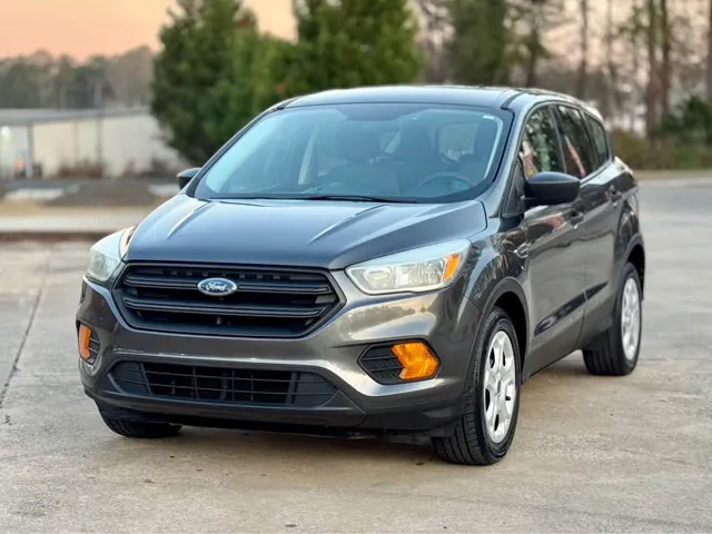 2017 Ford Escape S's photo