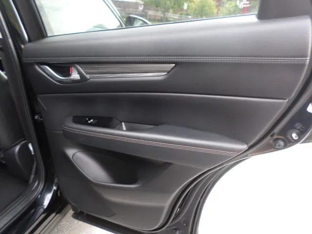 2023 Mazda CX-5 S Premium package - Photo 30