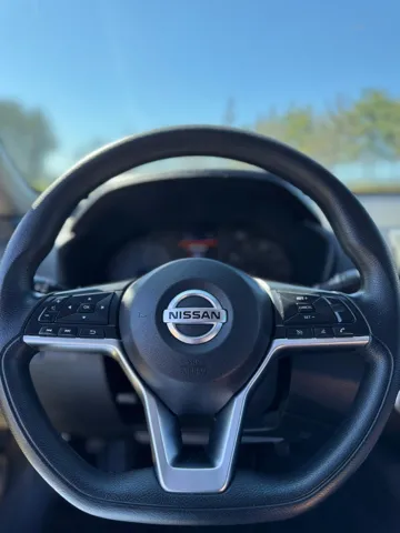 2022 Nissan Altima S - Photo 9