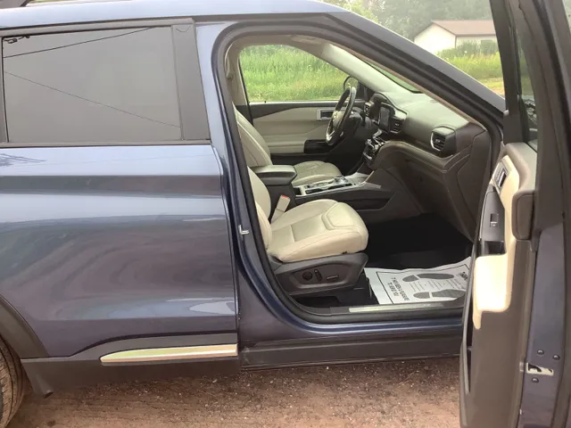 2021 Ford Explorer Platinum - Photo 22