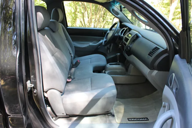2006 Toyota Tacoma Base - Photo 13