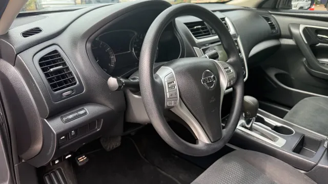 2017 Nissan Altima S - Photo 21