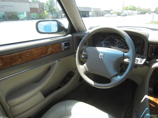 1995 Jaguar XJ6 - Photo 16