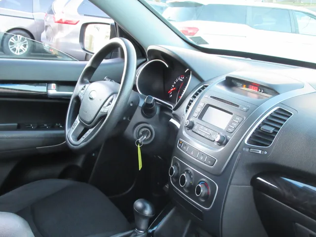 2015 Kia Sorento LX - Photo 22