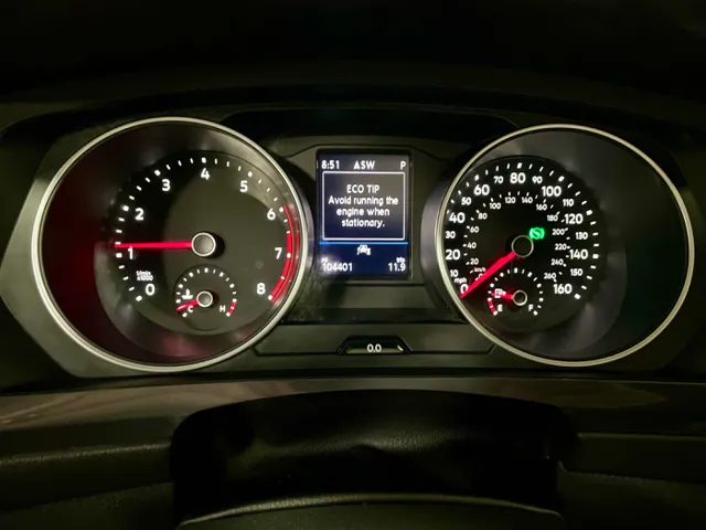 2021 Volkswagen Tiguan SE R-LINE BLACK - Photo 16