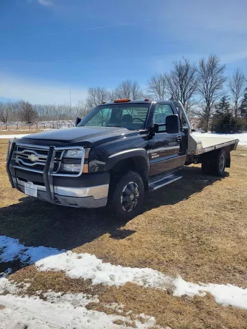 2005 Chevrolet Silverado HD's photo