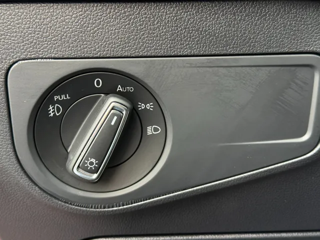 2018 Volkswagen Tiguan SE - Photo 47
