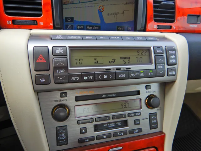 2007 Lexus SC 430 - Photo 26