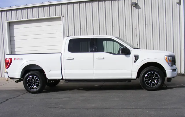 2023 Ford F-150 XLT - Photo 9