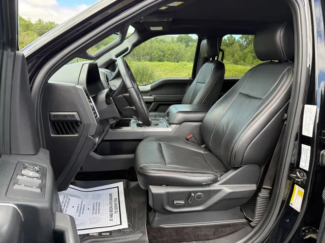 2016 Ford F-150 XLT photo 10