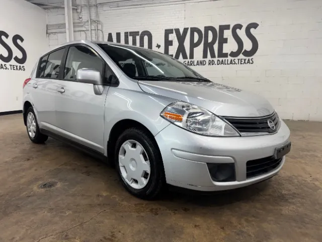 2010 Nissan Versa S