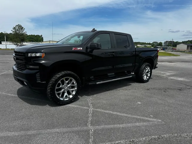 2019 Chevrolet Silverado 1500 RST 4X4 Crew Cab Short Box's photo