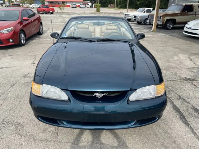1997 Ford Mustang GT photo 2