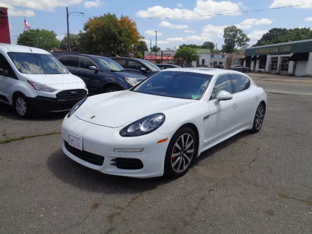 2015 Porsche Panamera S - Photo 65