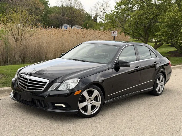 2011 Mercedes-Benz E-Class's photo