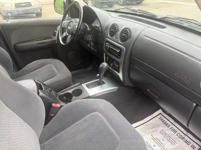 2002 Jeep Liberty LIMITED - Photo 10