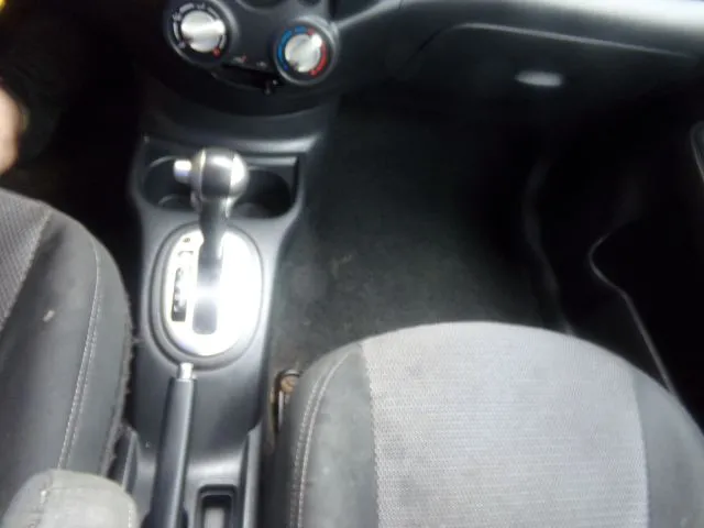 2014 Nissan Versa Sedan SV - Photo 8