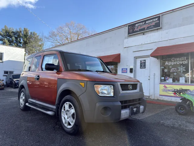 2005 Honda Element LX's photo
