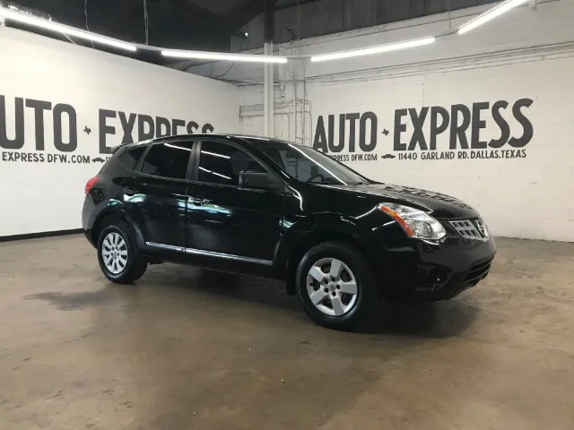 2013 Nissan Rogue's photo