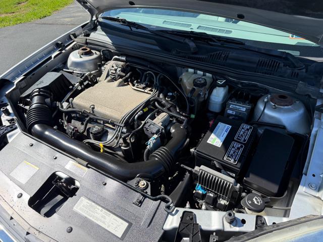 2004 Chevrolet Malibu MAXX LS