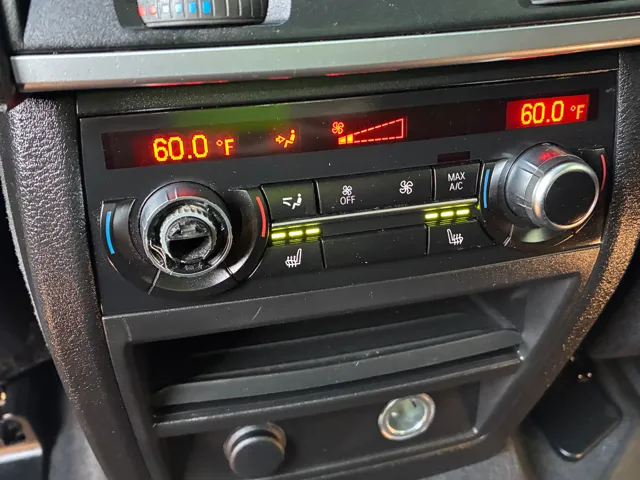2016 BMW X6 xDrive35i - Photo 22