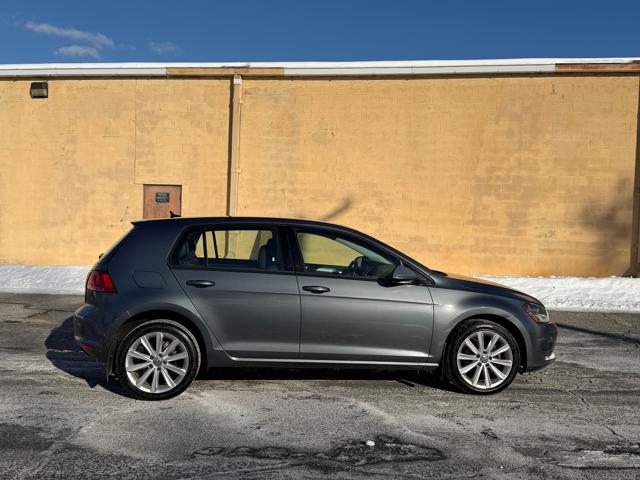 2015 Volkswagen Golf TDI S 6A