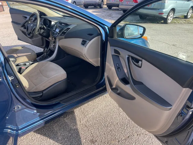 2016 Hyundai Elantra SE - Photo 17