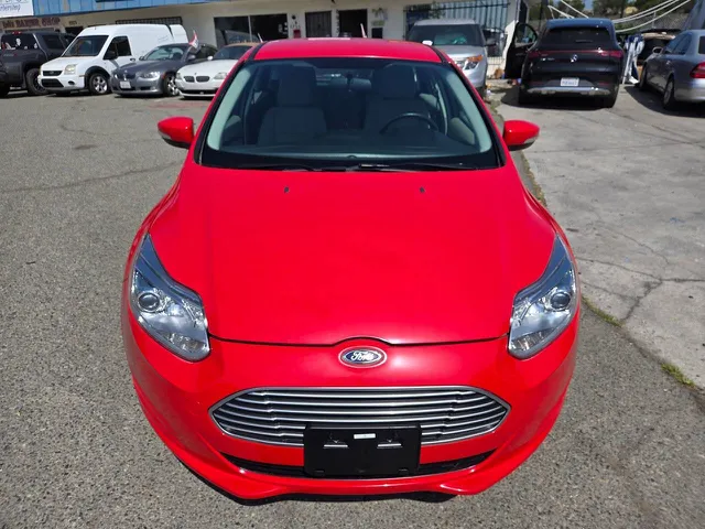 2014 Ford Focus Electric - Photo 6