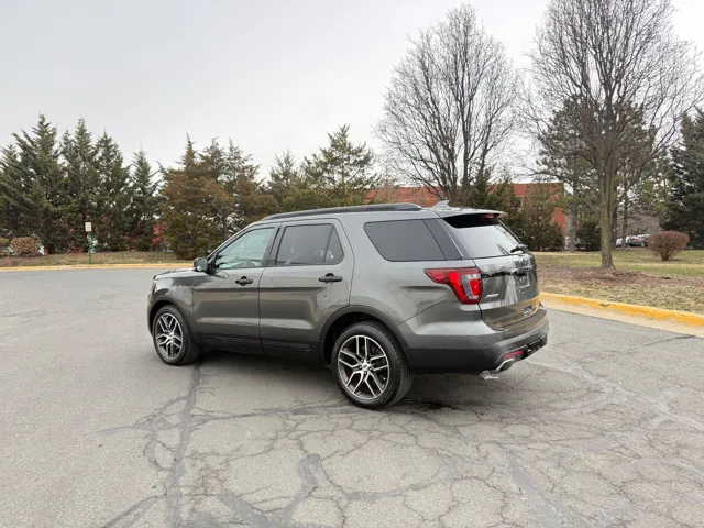 2017 Ford Explorer Sport