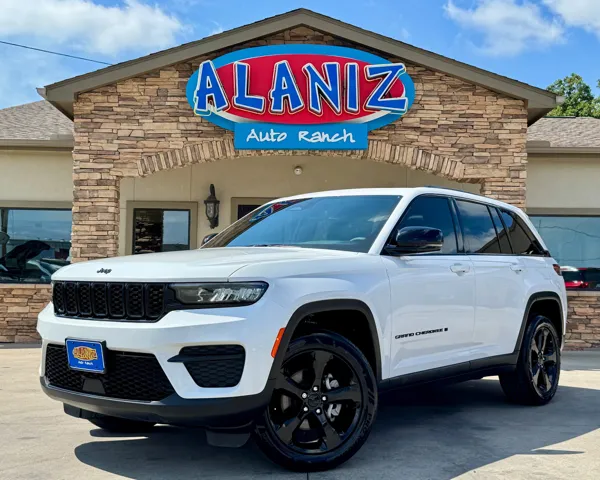 2023 Jeep Grand Cherokee Altitude 4x4's photo