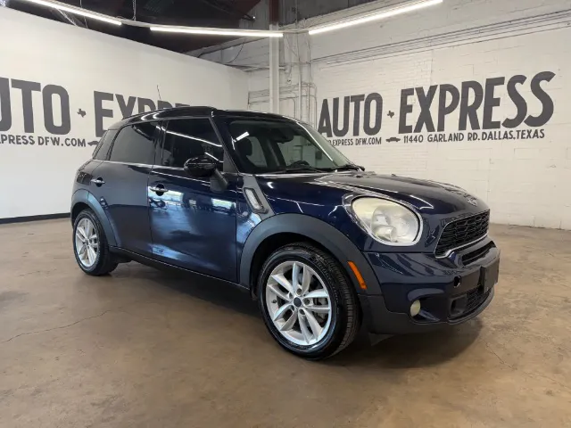 2014 MINI Countryman Countryman S's photo