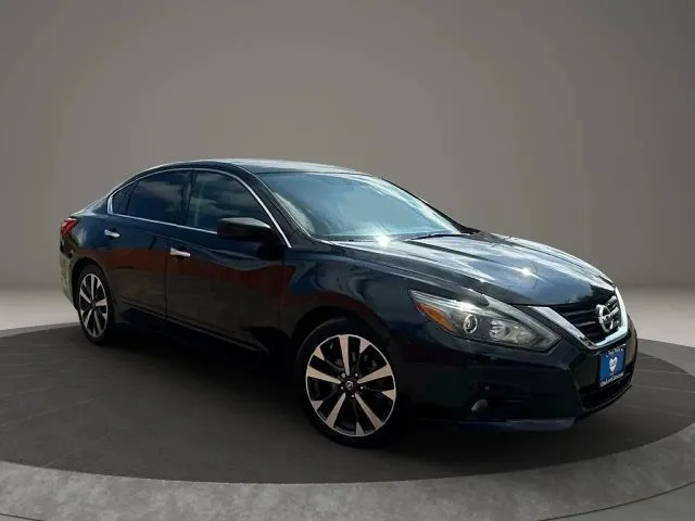 2016 Nissan Altima SR