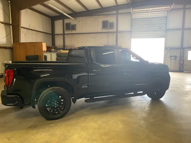 2023 GMC Sierra 2WD Crew Cab Short Box Pro's photo