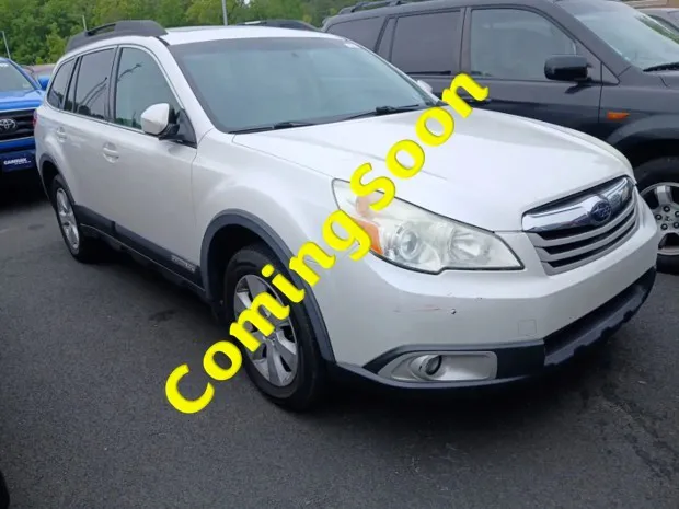 2010 Subaru Outback 2.5i Premium CVT PZEV's photo