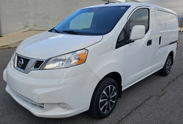 2021 Nissan NV200 SV's photo