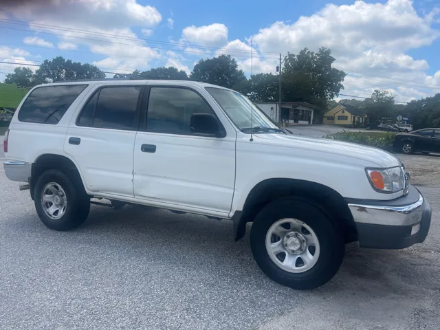 2000 Toyota 4Runner Base
