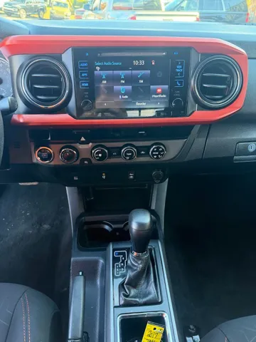 2017 Toyota Tacoma TRD Off Road - Photo 10