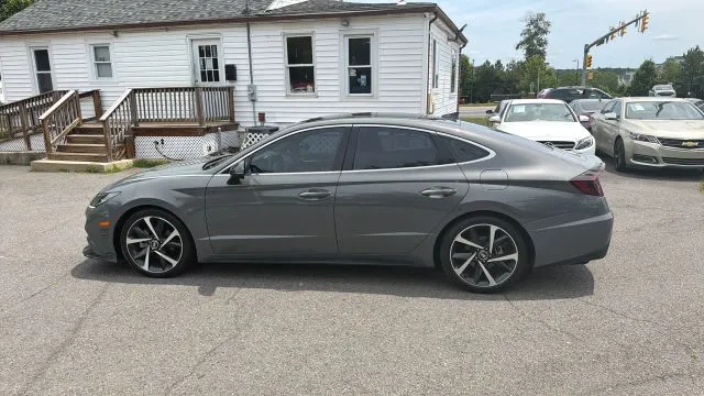 2021 Hyundai Sonata SEL Plus - Photo 8