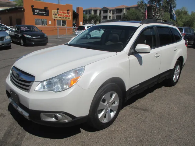 2011 Subaru Outback 3.6R Limited AT's photo
