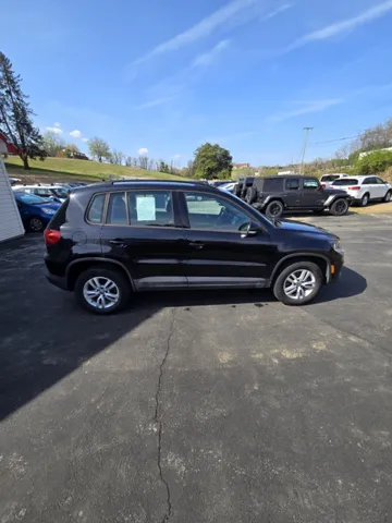 2017 Volkswagen Tiguan S - Photo 4