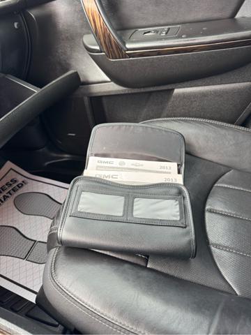2013 GMC Acadia