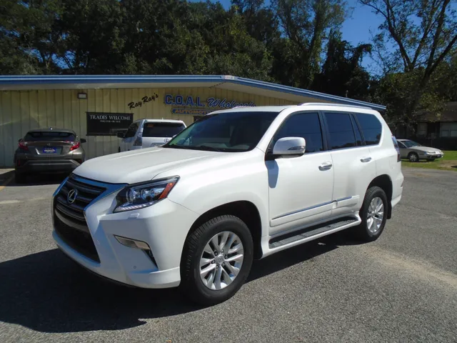 2015 Lexus GX Base's photo