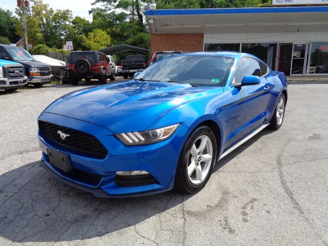 2017 Ford Mustang V6