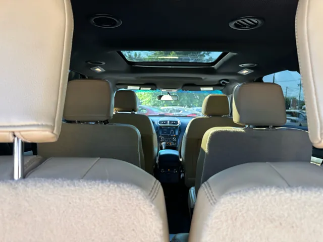 2016 Ford Explorer XLT - Photo 9