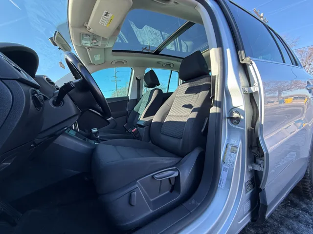 2010 Volkswagen Tiguan SEL - Photo 47