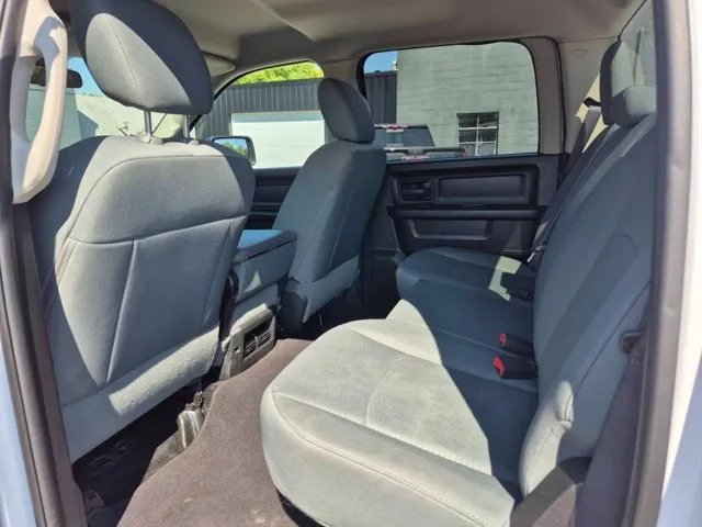 2015 Ram 1500 ST photo 10