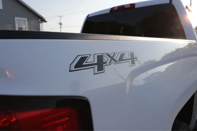 2015 Chevrolet Silverado 1500 LT - Photo 19